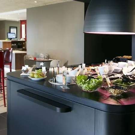 Hôtel Restaurant Campanile Marmande 